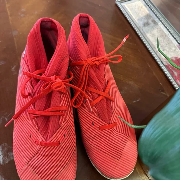 Adidas - Picture 3 of 8